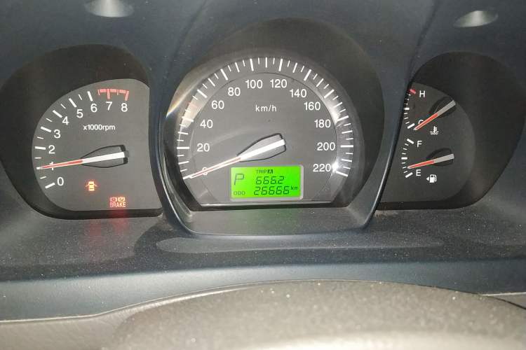 Used Kia Cerato 2010 1.6 AT GL Instrument Cluster