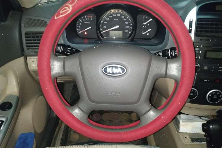 Used Kia Cerato 2010 1.6 AT GL Steering Wheel