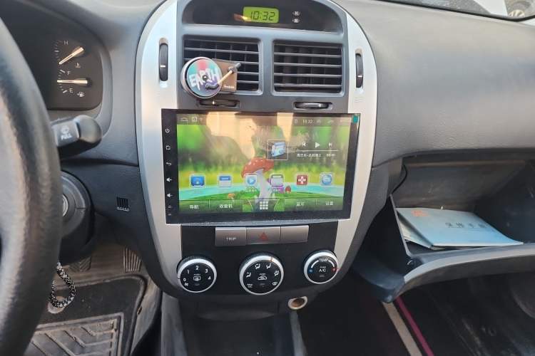 Used Kia Cerato 2010 1.6L MT GL Audio And AC Panel