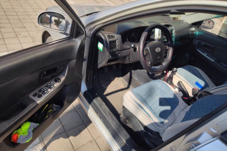 Used Kia Cerato 2010 1.6L MT GL Driver Seat