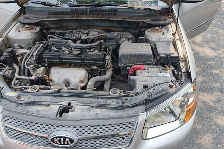 Used Kia Cerato 2010 1.6L MT GL Engine Bay Left