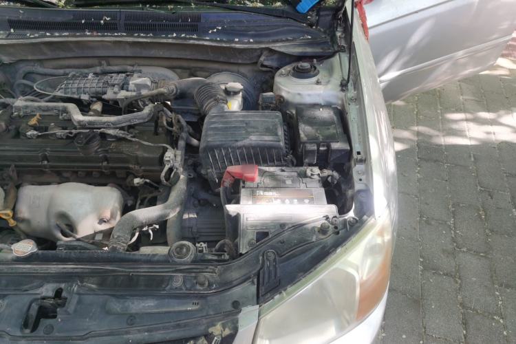 Used Kia Cerato 2010 1.6L MT GL Engine Bay Left