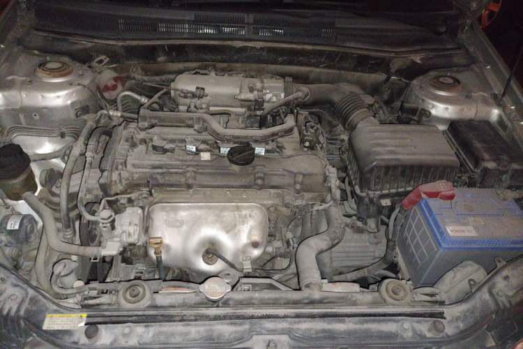 Used Kia Cerato 2010 1.6L MT GL Engine Bay