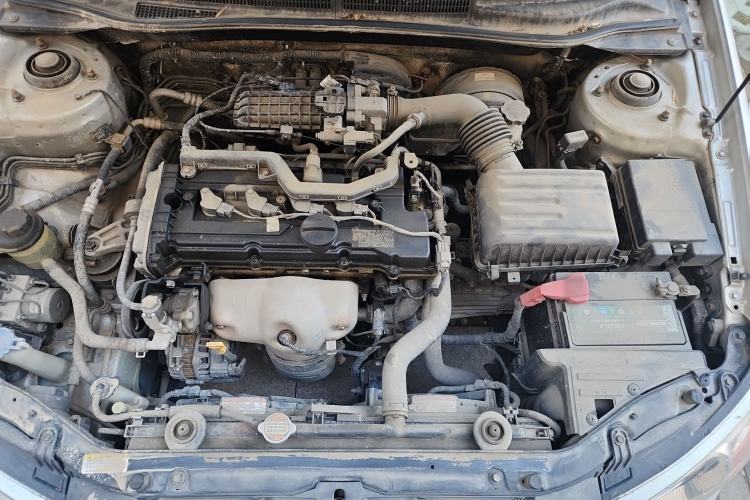Used Kia Cerato 2010 1.6L MT GL Engine Bay
