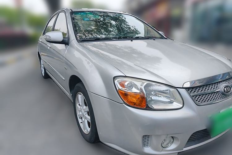 Used Kia Cerato 2010 1.6L MT GL Front Right 45 Deg