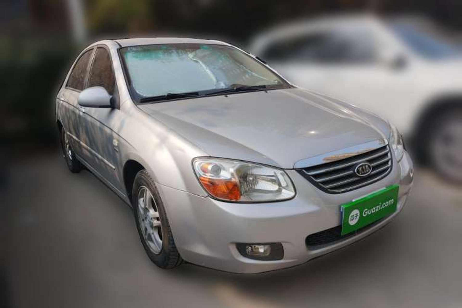 Used Kia Cerato 2010 1.6L MT GL Front Right 45 Deg