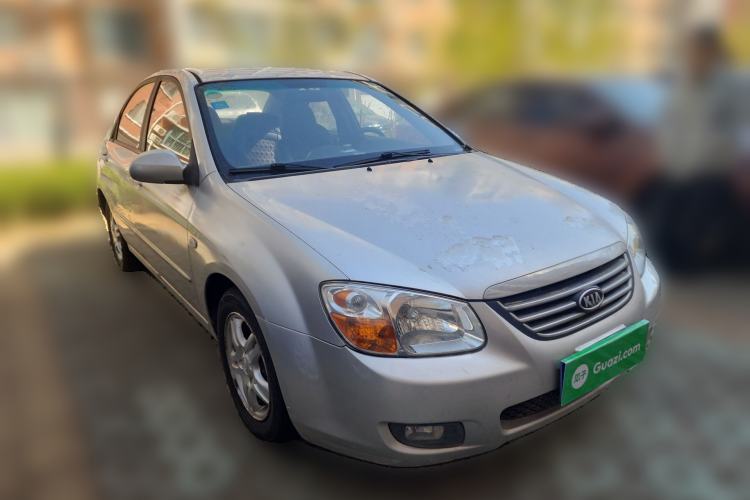 Used Kia Cerato 2010 1.6L MT GL Front Right 45 Deg
