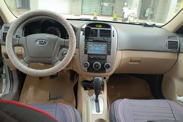 Used Kia Cerato 2010 1.6 AT GL Interior 2