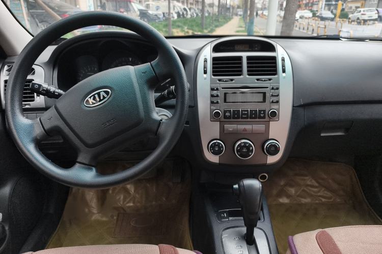 Used Kia Cerato 2010 1.6 AT GL Interior 2