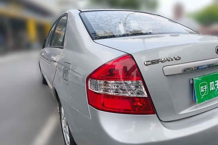 Used Kia Cerato 2010 1.6L MT GL Rear Left 45 Deg