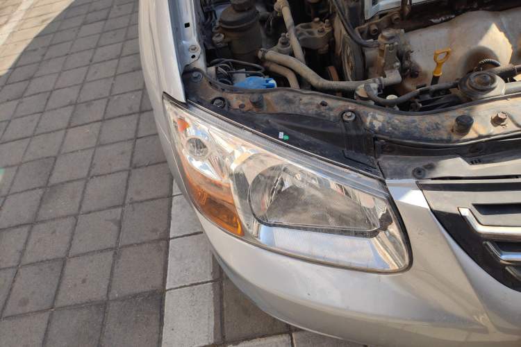 Used Kia Cerato 2010 1.6L MT GL Right Front Headlight