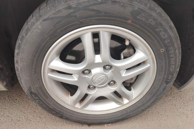 Used Kia Cerato 2010 1.6L MT GL Right Front Wheel Hub