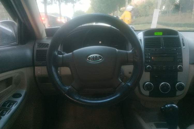 Used Kia Cerato 2010 1.6 AT GL Steering Wheel