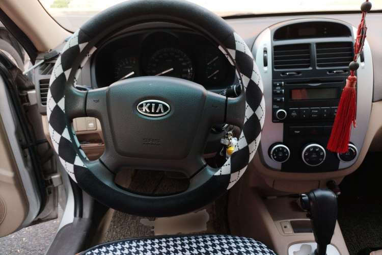 Used Kia Cerato 2010 1.6 AT GL Steering Wheel