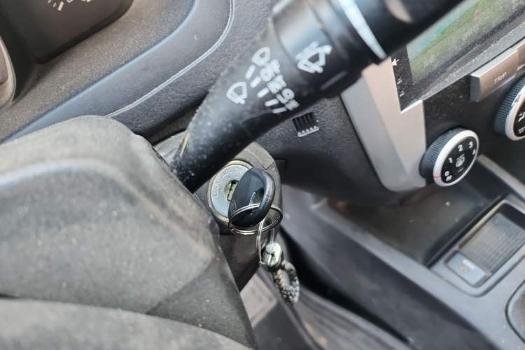 Used Kia Cerato 2010 1.6L MT GL Vehicle Key