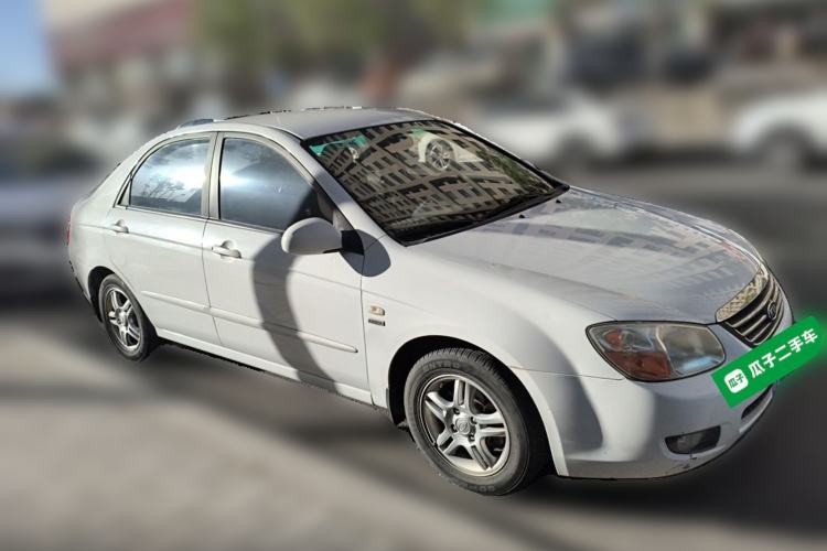 Used Kia Cerato 2010 1.6L MT GL Front Right 45 Deg