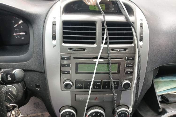 Used Kia Cerato 2012 1.6L MT GL Audio And AC Panel