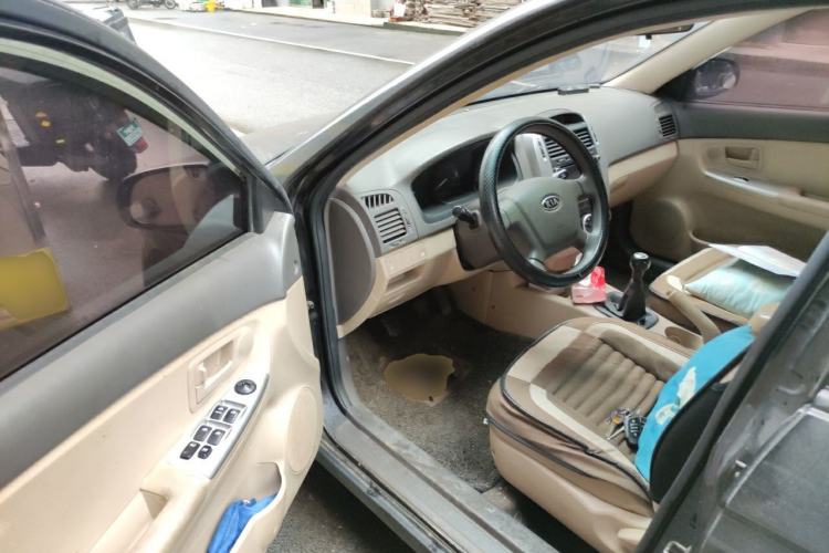 Used Kia Cerato 2012 1.6L MT GL Driver Seat