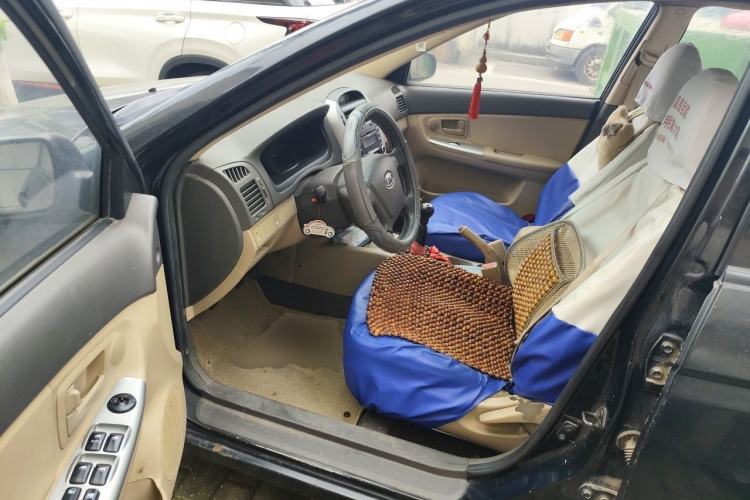 Used Kia Cerato 2012 1.6L MT GL Driver Seat