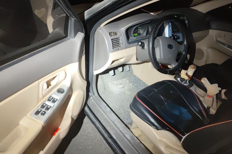 Used Kia Cerato 2012 1.6L MT GL Driver Seat