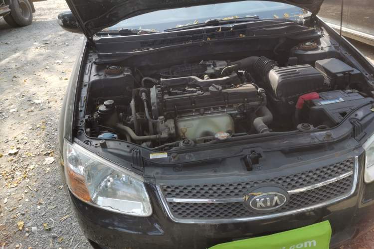 Used Kia Cerato 2012 1.6L MT GL Engine Bay Right