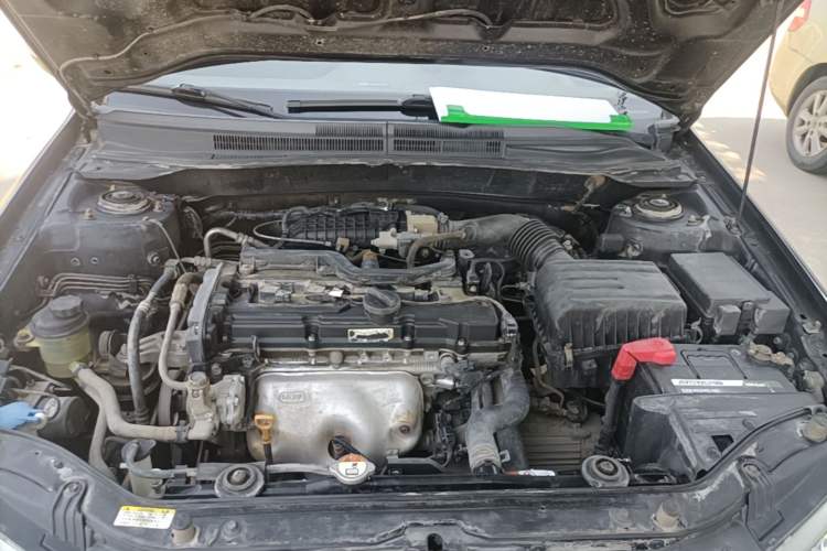 Used Kia Cerato 2012 1.6L MT GL Engine Bay
