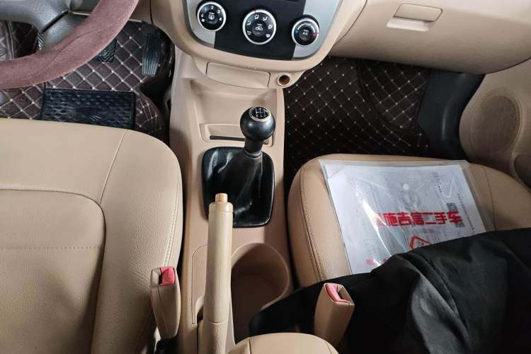 Used Kia Cerato 2012 1.6L MT GL Gear Lever
