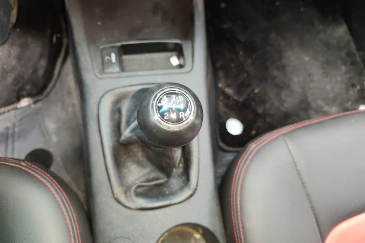 Used Kia Cerato 2012 1.6L MT GL Gear Lever