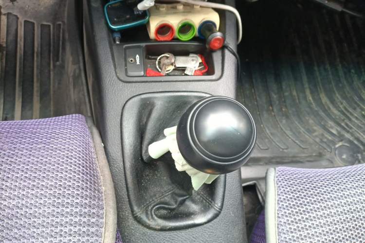 Used Kia Cerato 2012 1.6L MT GL Gear Lever
