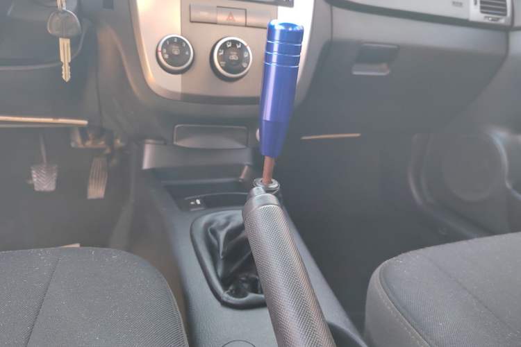 Used Kia Cerato 2012 1.6L MT GL Gear Lever