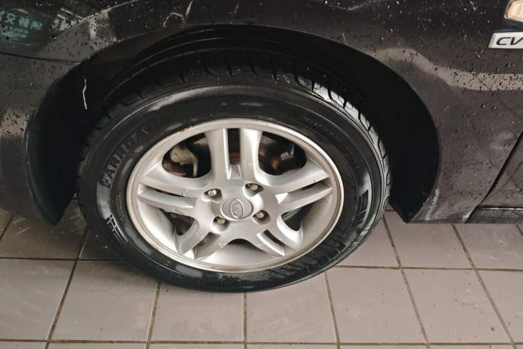 Used Kia Cerato 2012 1.6L MT GL Left Front Wheel Hub