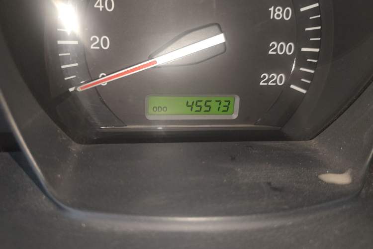 Used Kia Cerato 2012 1.6L MT GL Odometer Close Up
