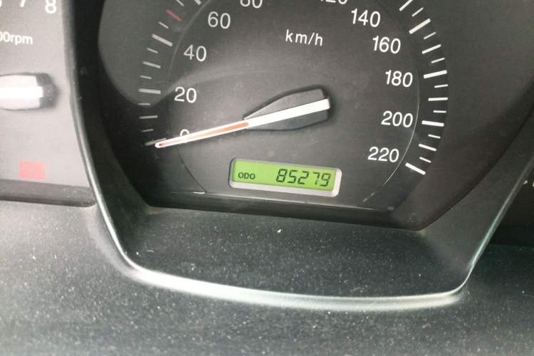Used Kia Cerato 2012 1.6L MT GL Odometer Close Up