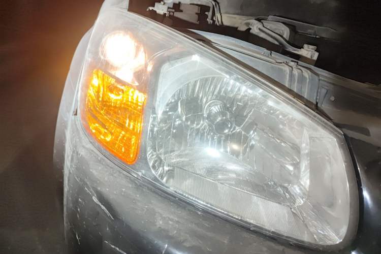 Used Kia Cerato 2012 1.6L MT GL Right Front Headlight