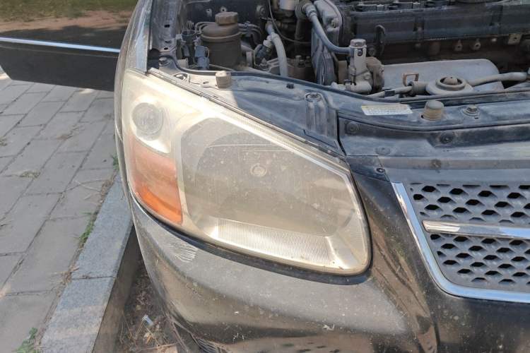 Used Kia Cerato 2012 1.6L MT GL Right Front Headlight
