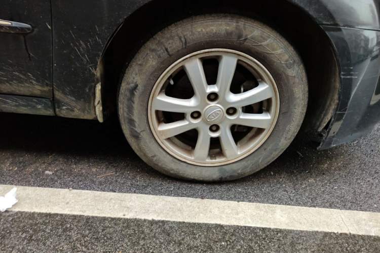 Used Kia Cerato 2012 1.6L MT GL Right Front Wheel Hub