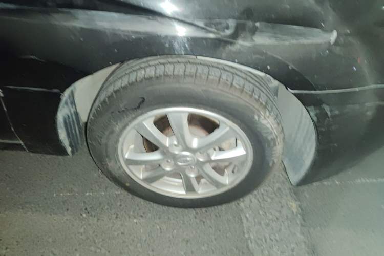 Used Kia Cerato 2012 1.6L MT GL Right Front Wheel Hub