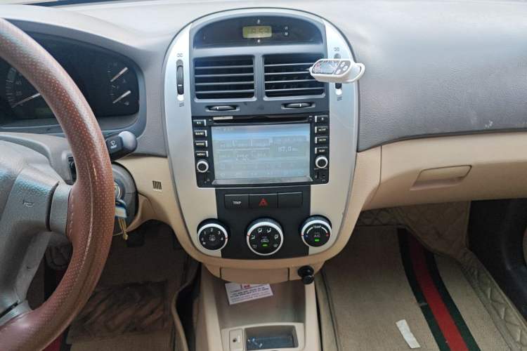 Used Kia Cerato 2012 1.6L MT GL Audio And AC Panel