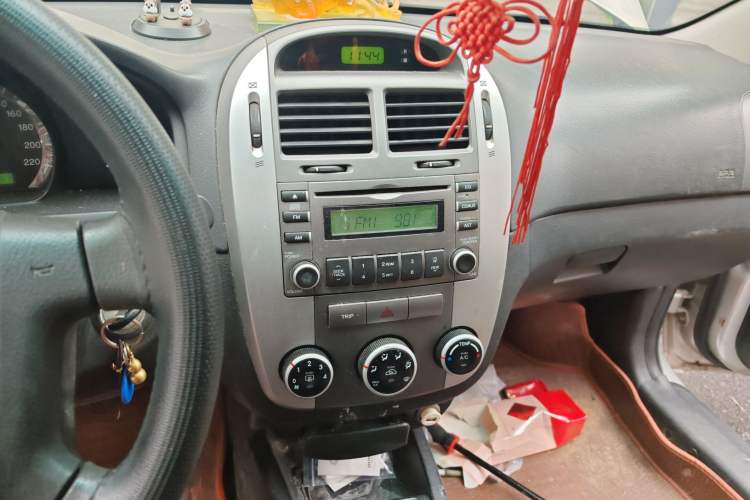 Used Kia Cerato 2012 1.6L MT GL Audio And AC Panel