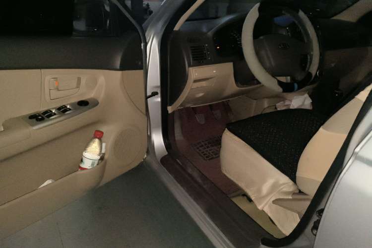 Used Kia Cerato 2012 1.6L MT GL Driver Seat