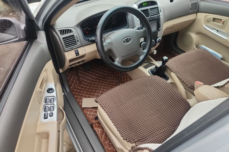 Used Kia Cerato 2012 1.6L MT GL Driver Seat