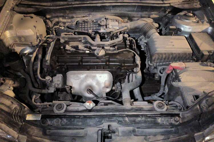 Used Kia Cerato 2012 1.6L MT GL Engine Bay