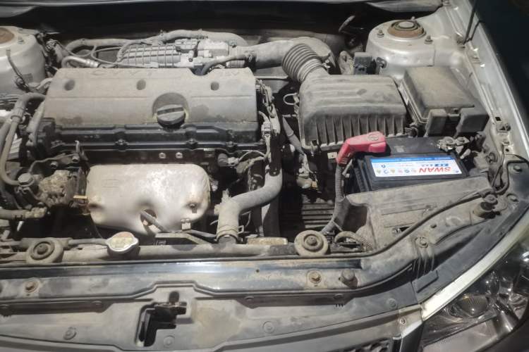 Used Kia Cerato 2012 1.6L MT GL Engine Bay Left