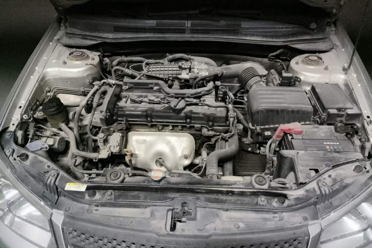 Used Kia Cerato 2012 1.6L MT GL Engine Bay