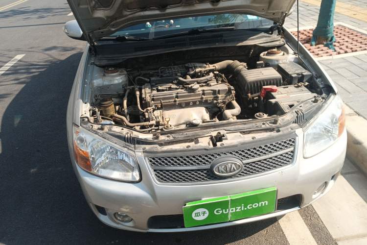 Used Kia Cerato 2012 1.6L MT GL Engine Bay Right