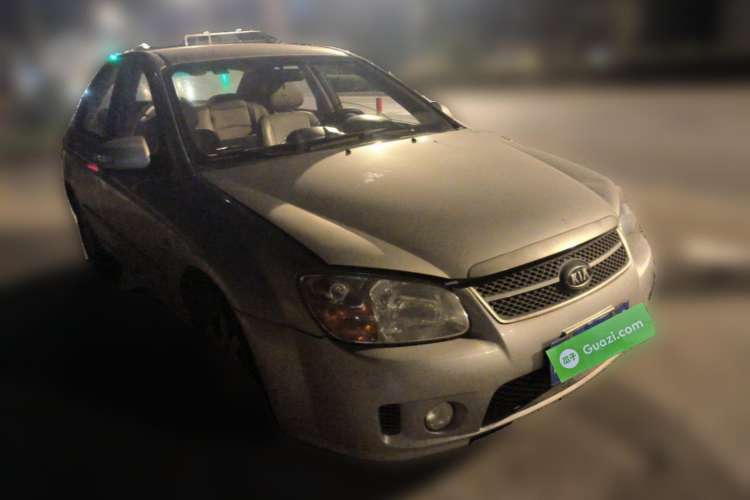 Used Kia Cerato 2012 1.6L MT GL Front Right 45 Deg