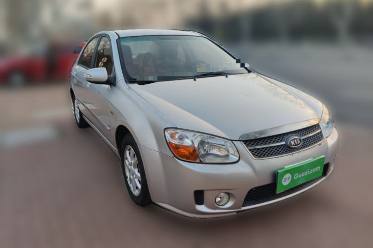 Used Kia Cerato 2012 1.6L MT GL Front Right 45 Deg