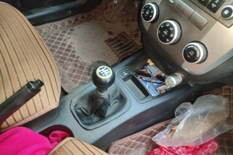 Used Kia Cerato 2012 1.6L MT GL Gear Lever