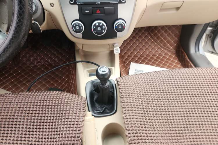 Used Kia Cerato 2012 1.6L MT GL Gear Lever