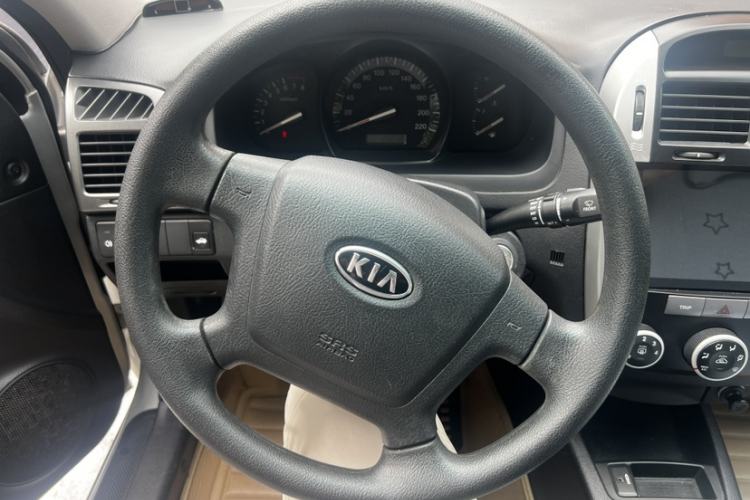 Used Kia Cerato 2012 1.6L MT GL Interior 1